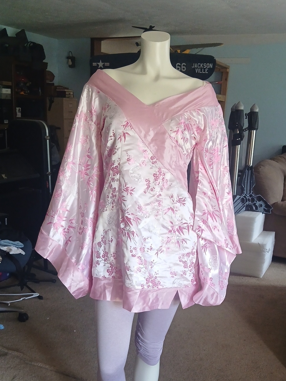 Women’s Pink Satin Geisha Floral Off-Shoulder Dress Size Medium